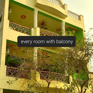  Homestay Anukampa Paying India